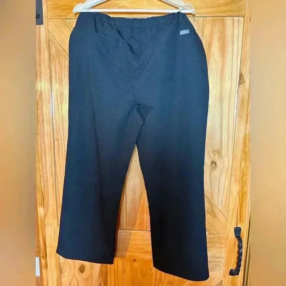 FIGS Men’s XL Short Pisco Black Scrubs Pants  FM4500S Medical Nurse Workwear